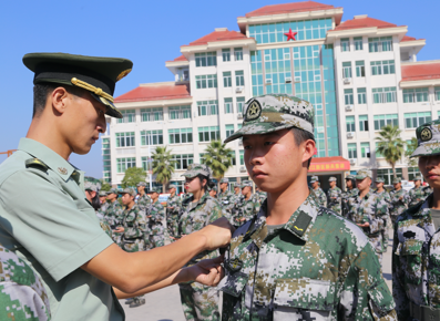学校概况(图4)